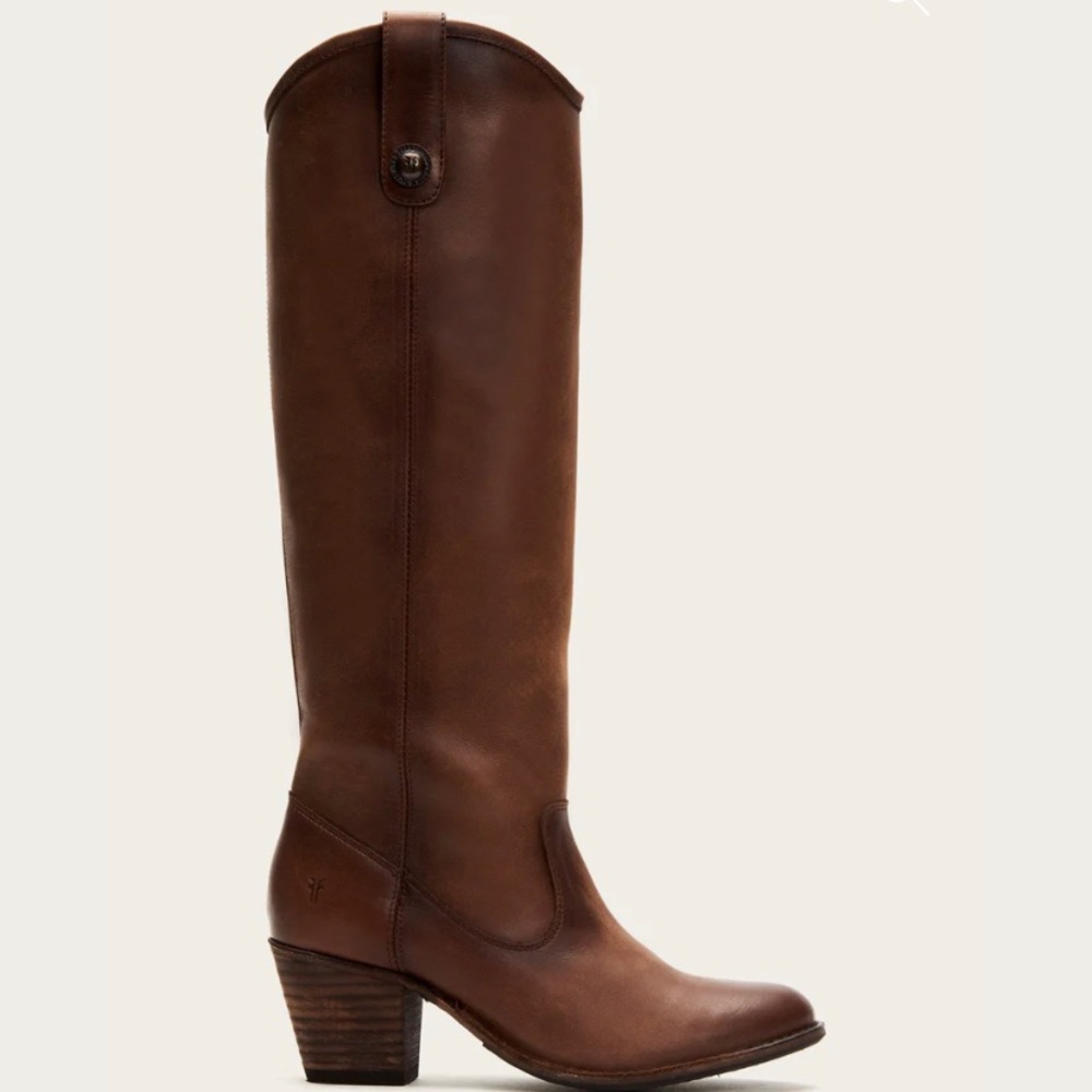Frye Jackie Button boots! Amazing condition size 6